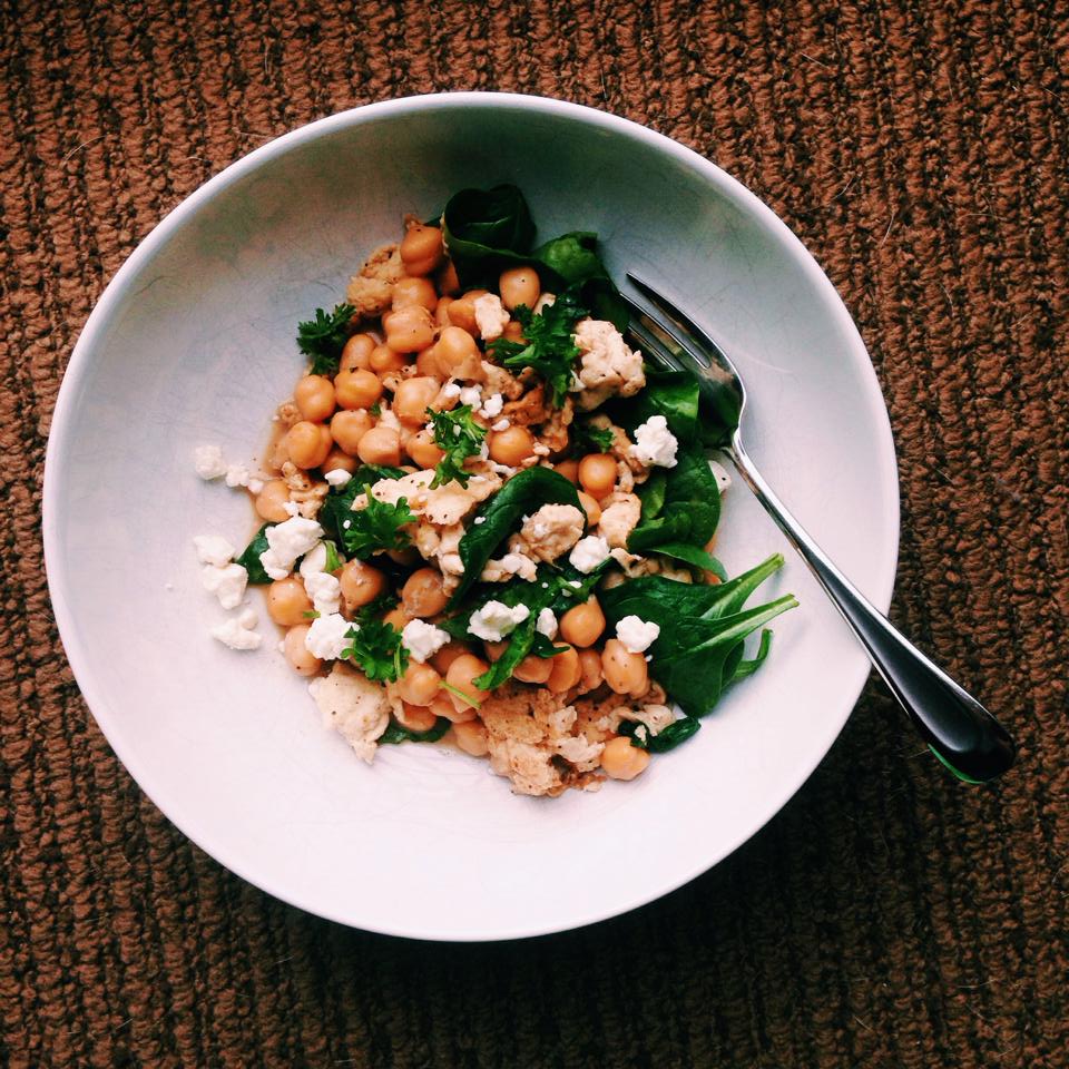 Chickpea and egg white saute with garam masala + coconut milk okie